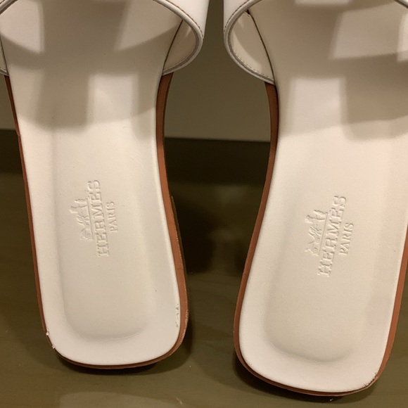 Hermes Oran. Used. Only shoe bags included. - Picture 6 of 12